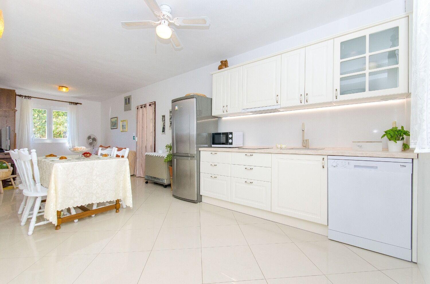 Apartments Bosiljka - By The Sea Севід Екстер'єр фото